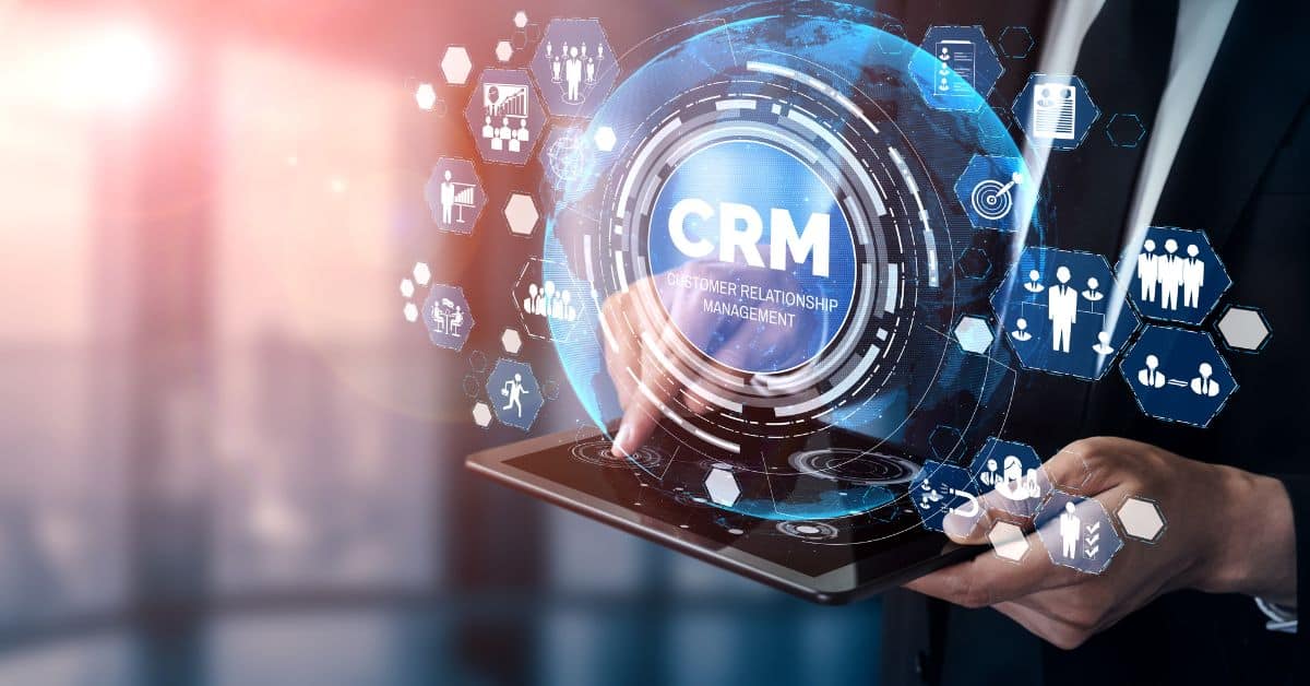 מה היא מערכת CRM ולאילו עסקים היא מתאימה