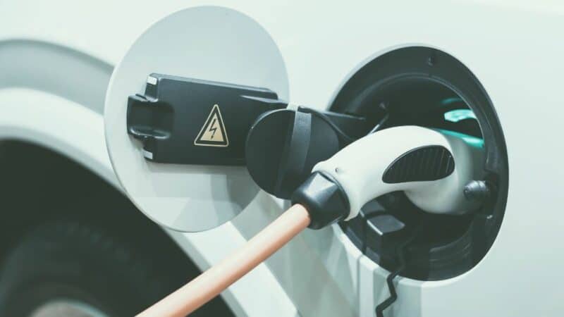 צריכת סוללה ברכב חשמלי