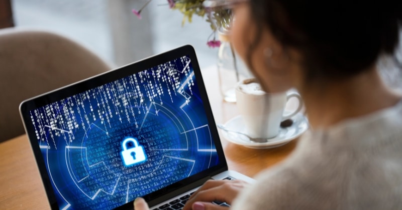 הגנה על מערכות מידע צבאיות